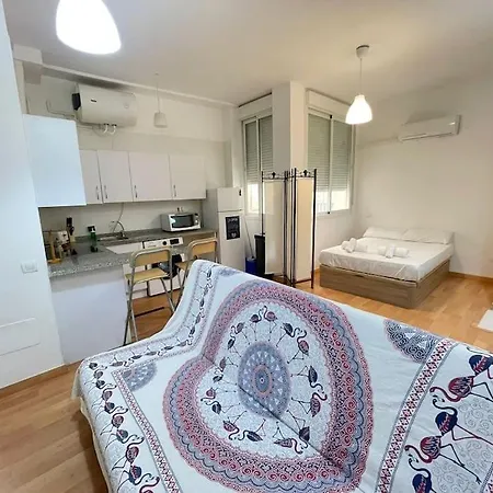 Flat In Atarazanas - Souv Lägenhet Málaga
